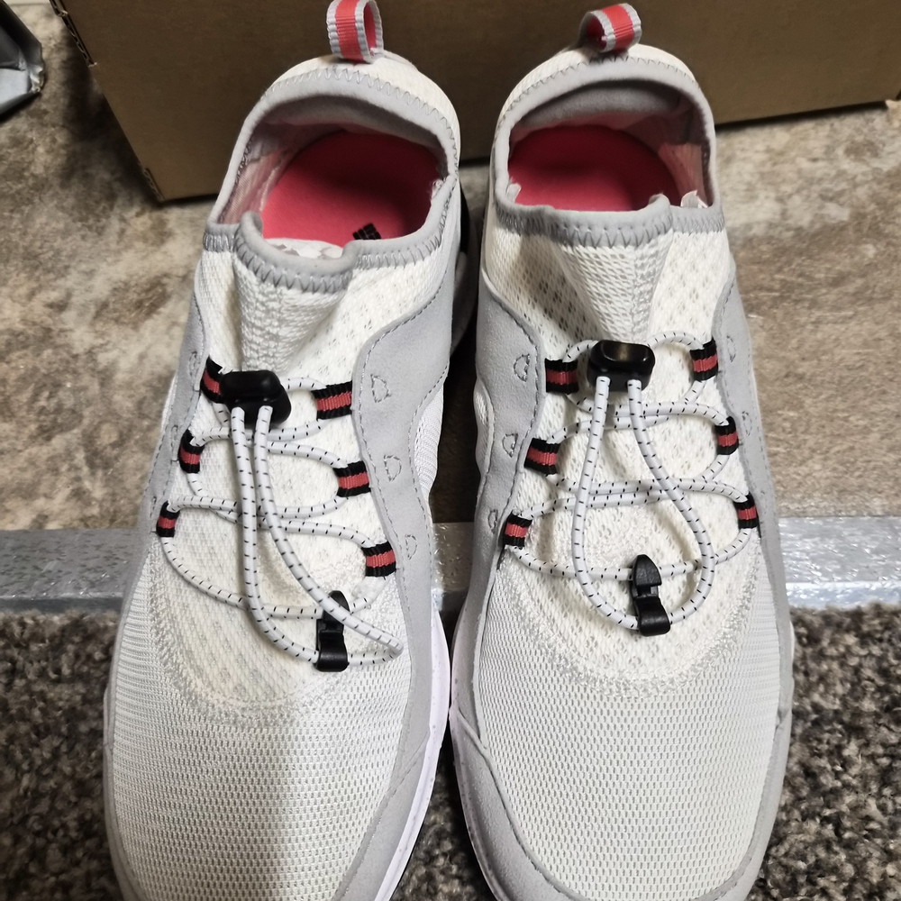 Columbia Women's Vanata Basin Slip Sneakers - White and Gray